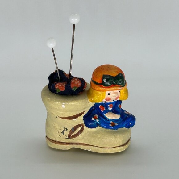 Vintage Miniature Pin Cushion Tiny Girl & Boot Figurine Pin Cushion Japan 1950s - Picture 2 of 10